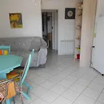 T3 Climatise - Terrasse Sud, Parking Prive, 6 Couchages - - Fr-1-250-218 Le Grau-du-Roi