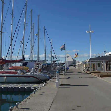T3 Climatise - Terrasse Sud, Parking Prive, 6 Couchages - - Fr-1-250-218